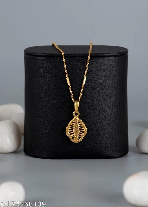 Necklace for Women (Gold, Free Size)