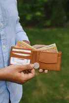 PU Leather Men's Wallet – Slim, Bifold Design with Card & Cash Compartments 