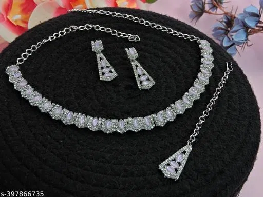 Necklace Set for Women (White, Free Size)