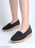 Shoetopia Girls Casual Shoes Black 