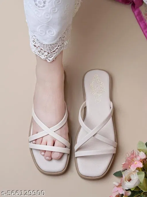 Shoetopia Women's Flats - Cream (Size 6.0)