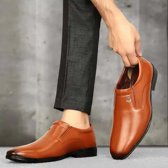 Loafers for Men (Tan, 6)