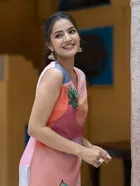 Floral Printed V-Neck Sleeveless Straight Kurta 