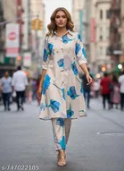 Floral Digital Printed Kurta and Pant Set for Women 