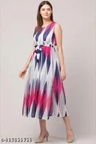 Pretty Sleeveless Georgette Kurti for Women 