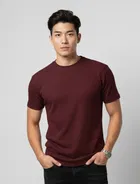 Polyester Round Neck T-shirt for Men, Maroon 