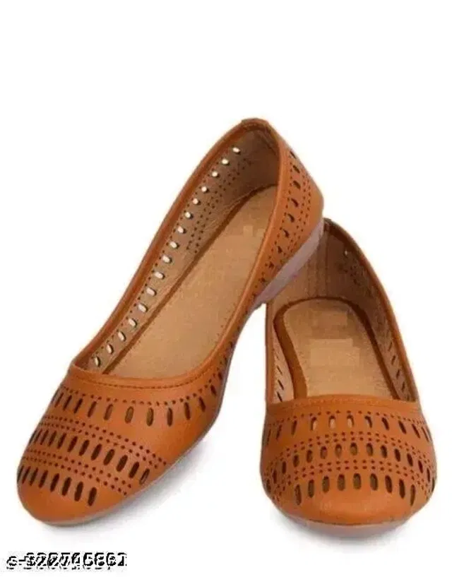 Juttis for Women (Brown,5)