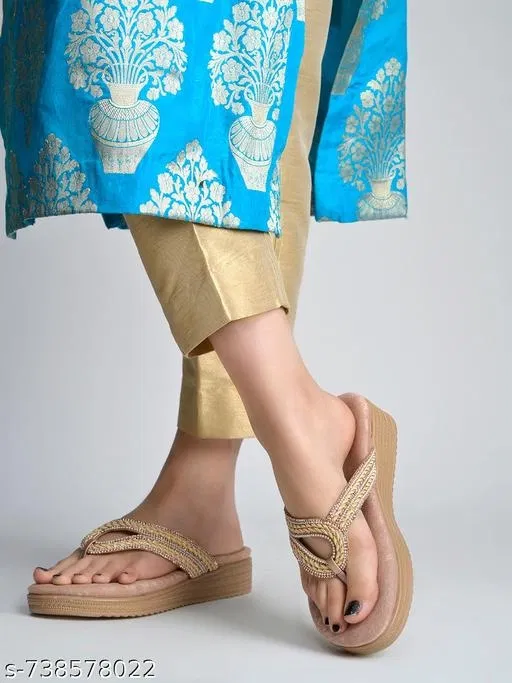 Shoetopia Pink Embellished Platform Sandals (IND-3)
