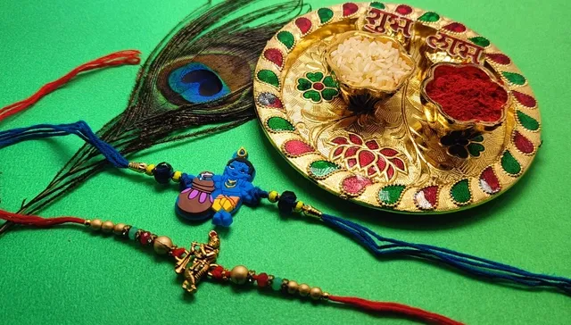 Combo of 2 Pcs Rakhi with 4.5 inch Plate (Multicolor, Set of 1)