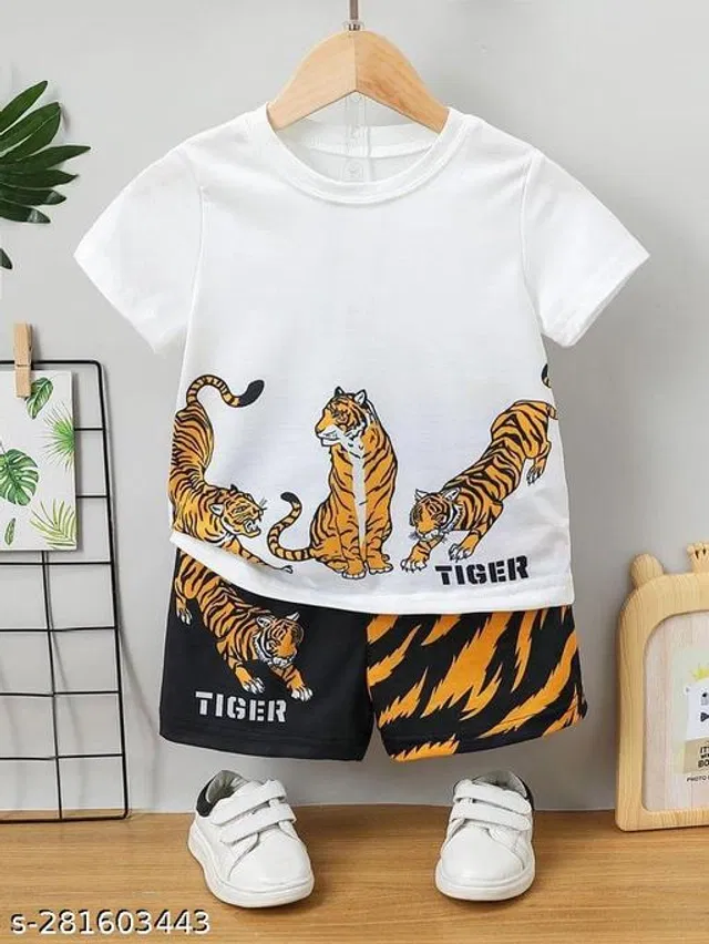 Hosiery Cotton Clothing Set for Boys (White & Black, 12-18 Months)