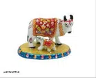 PVC Handicraft Decorative Cow with Calf Idols (White)