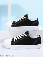 Shoetopia Black Colorblocked Sneakers Size IND-5