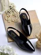 Shoetopia Girls Solid Patent Leather Flat Sandals Black Size 8