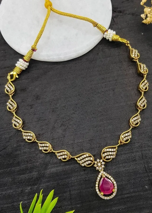 Zircon Gold-plated Necklace Set for Women (Gold, Free Size)