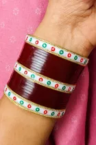 Plastic Traditional Stoned Chudha for Women, Red ( 2.6)