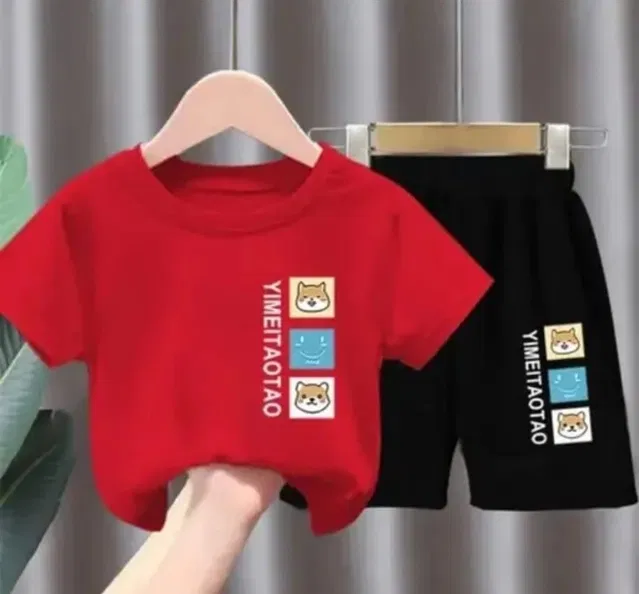 Hosiery Clothing Set for Kids (Red & Black, 18-24 Months)