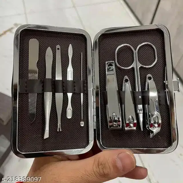 Stainless Steel 9 Pcs Manicure Set (Set of 1)