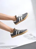 Shoetopia Slip-on Sneakers Size IND-5