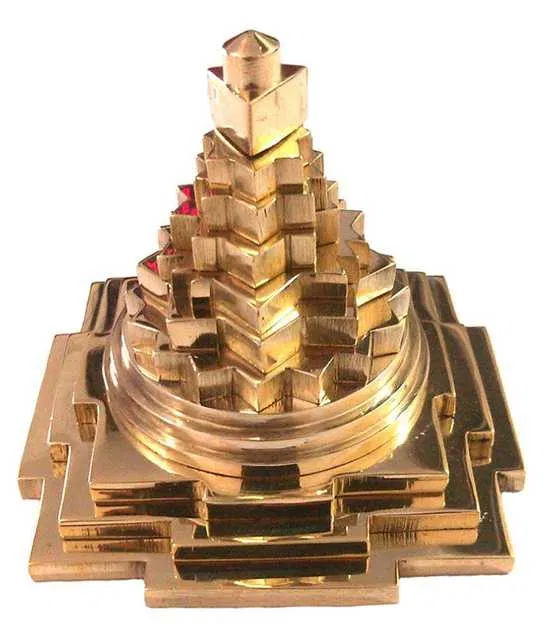 BHARDWAJ RETAILS Taj Ring Enterprises Golden Brass Meru Shree Yantra (Assorted) (Pack of 1) (BR28)