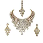 Elegant Pearl Jewellery Set