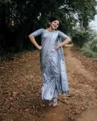 Litchi Silk Zari Woven Saree for Women, Grey 