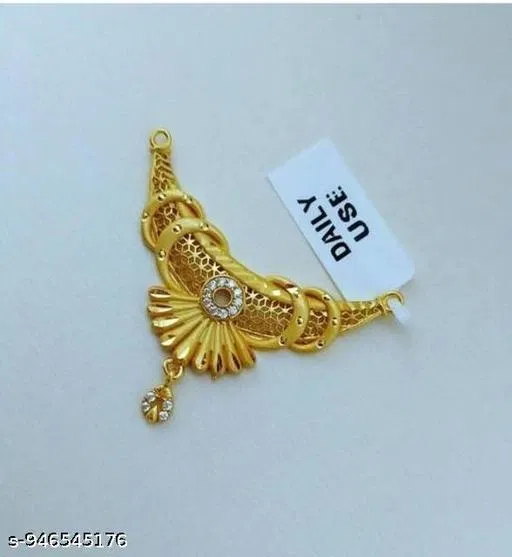 Micro Gold Plating Pendant for Girls and Woman (Gold, Free Size)