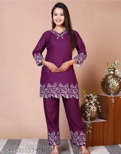Rayon Embroidery Kurta Set for Women (Purple, XL)