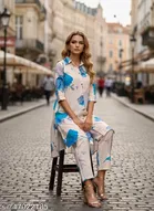 Floral Digital Printed Kurta and Pant Set for Women 