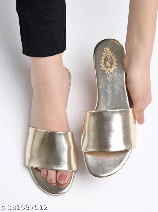 Shoetopia Girls Sandals Gold Size 6.0