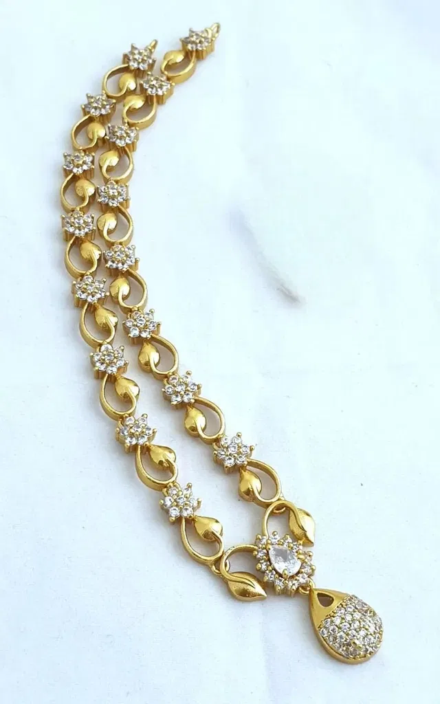 Zircon Gold-plated Jewellery Set for Women (White, Free Size)