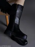 Shoetopia Solid Synthetic Block Heeled Boots Black 