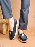 Shoetopia Girls Casual Shoes Black 
