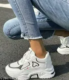 Sports Shoes for Women 