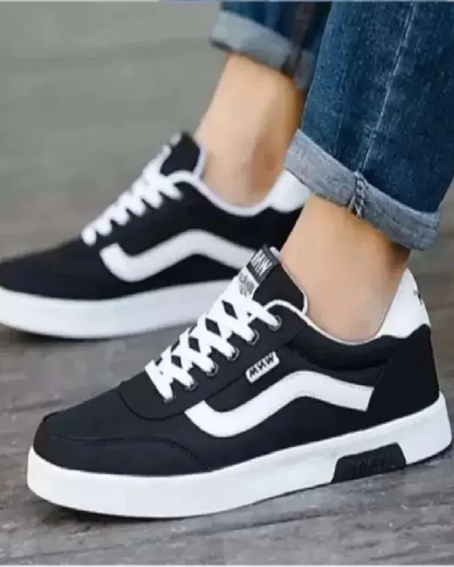 Casual Shoes for Men (Black, 8)