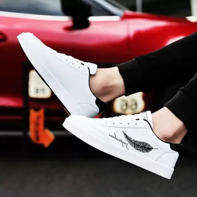 Sneakers for Men (White, 7)