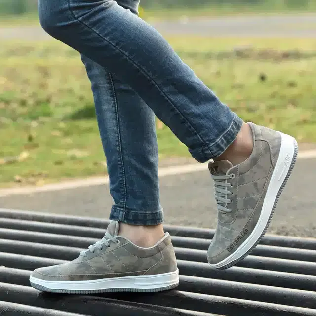 Casual Shoes for Men (Grey, 6)