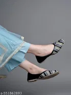 Shoetopia Solid Synthetic Pointed Toe Ballerinas 