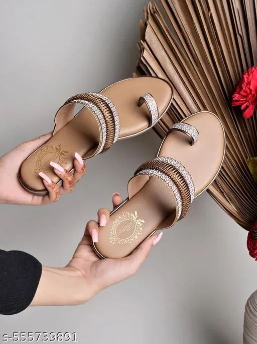 Shoetopia Girls Flat Sandals - Brown Size 4.0