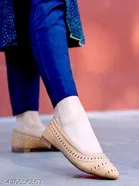Round Toe Textured Slip-on Sneakers for Women 