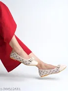 Shoetopia Cream Ballerinas 