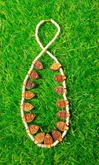 Heart Shape Leaf Radha Tulsi Kanthi Mala
