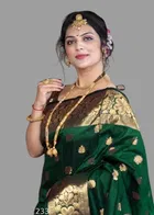 Jacquard Zari Woven Saree for Women 