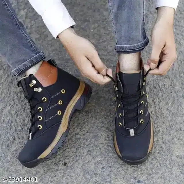 Boots for Men (Black, 6)