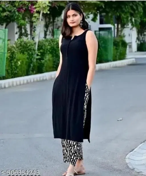 Rayon Printed Kurta with Pant for Women, Black & White (M)