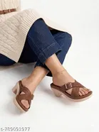 Shoetopia Solid Heel Sandals 