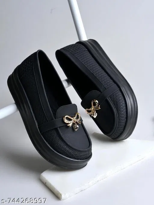 Shoetopia Girls Casual Shoes Black (5.0)