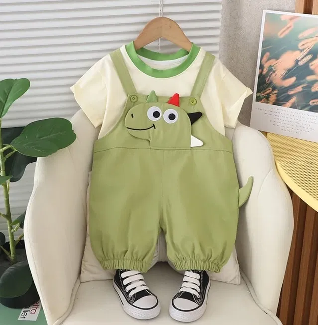 Hosiery Clothing Set for Kids (Green & White, 6-9 Months)