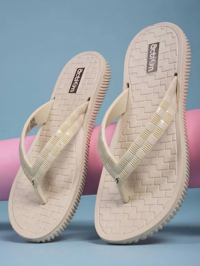 action Flip Flops (Beige, 6)