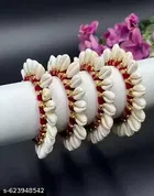 Samridhi Latest trending combo pack of 4 kodi red bangles