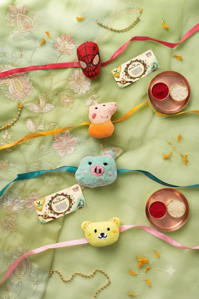 Fabric Rakhi, Pack of 4 (Multicolor, Free)